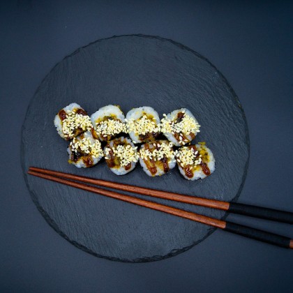 Маки с Угрем