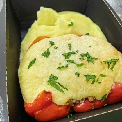 Фаршированный перец мясной начинкой с пюре