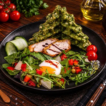Фит салат с куриной грудкой