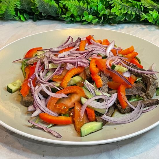 Салат с Говядиной и Руколой