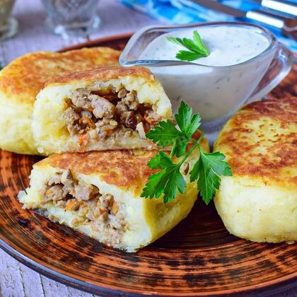 Картофельные зразы с мясом